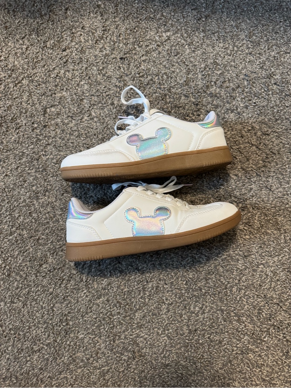 Women’s White Sneakers with Iridescent Accent and Gum Sole